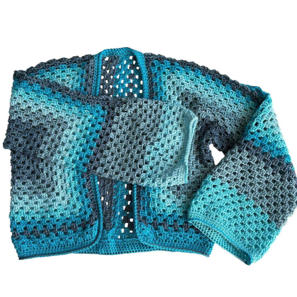 Ice-blue Cropped Hexagon Granny Sweater, Large