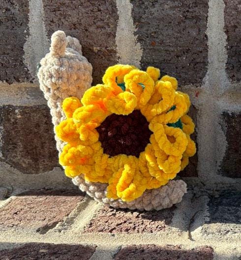 Plush Flower Snail