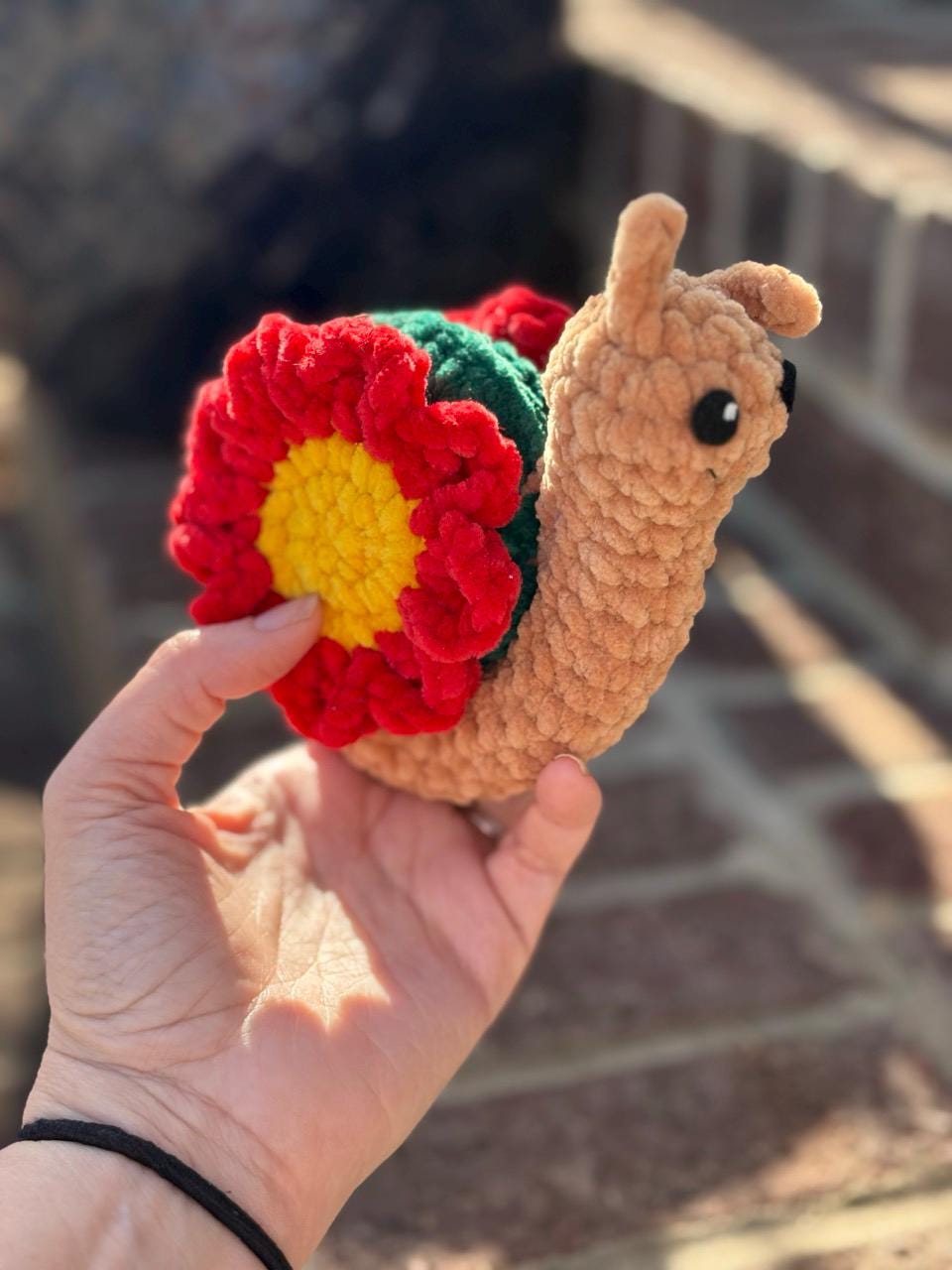 Plush Flower Snail